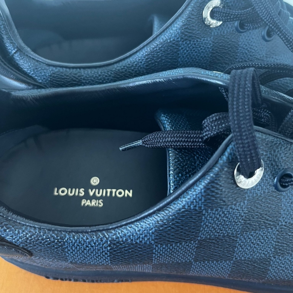 Louis Vuitton mens sneakers size 8.5 - Picture 4 of 11